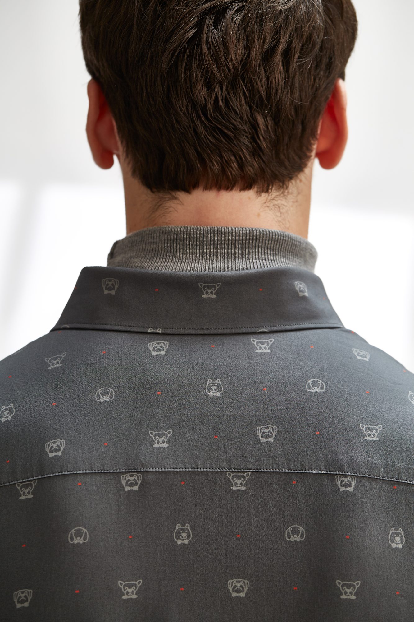 Cotton the First — Photoshoot, back collar detail