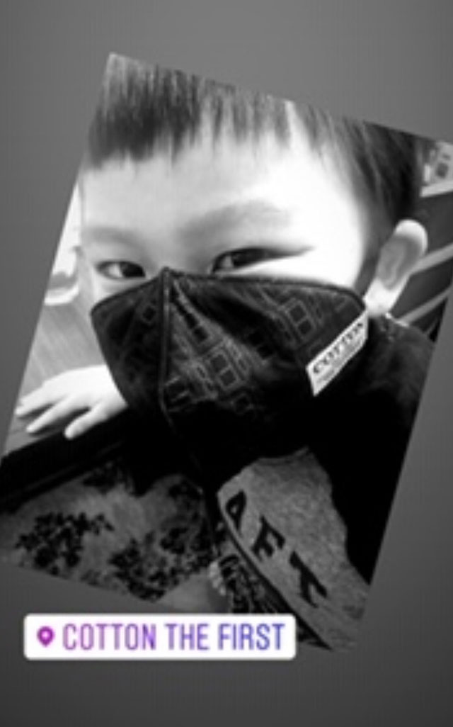 Child wearing a Cotton the First mask